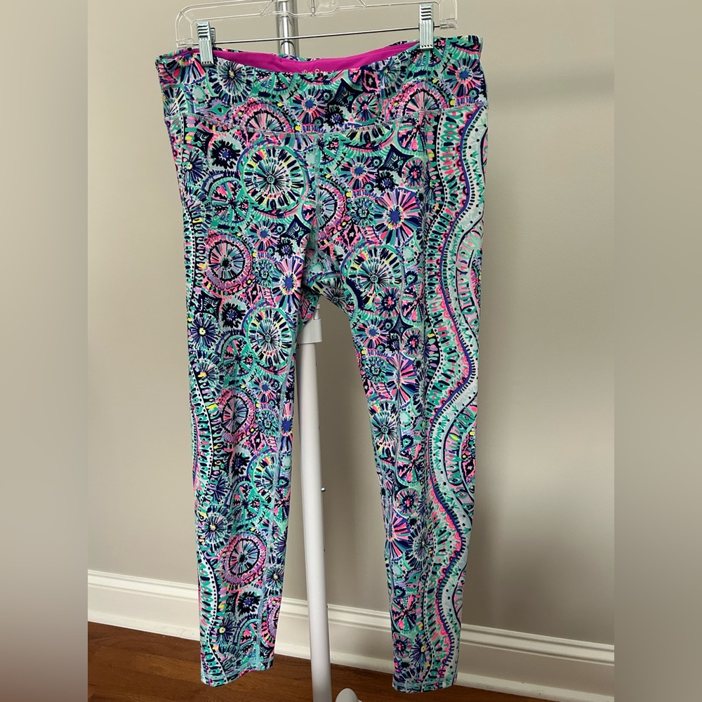 Lilly Pulitzer Women’s Colorful Weekender Leggings 28” Inseam XL